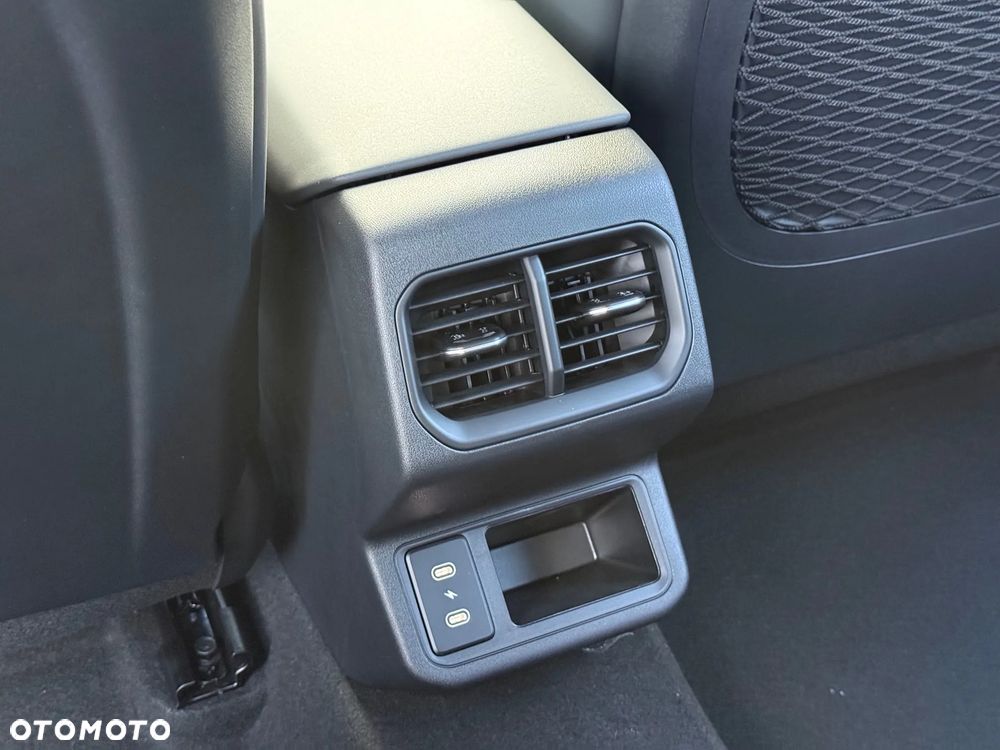 Kia K4 1.6 T-GDI L - 23