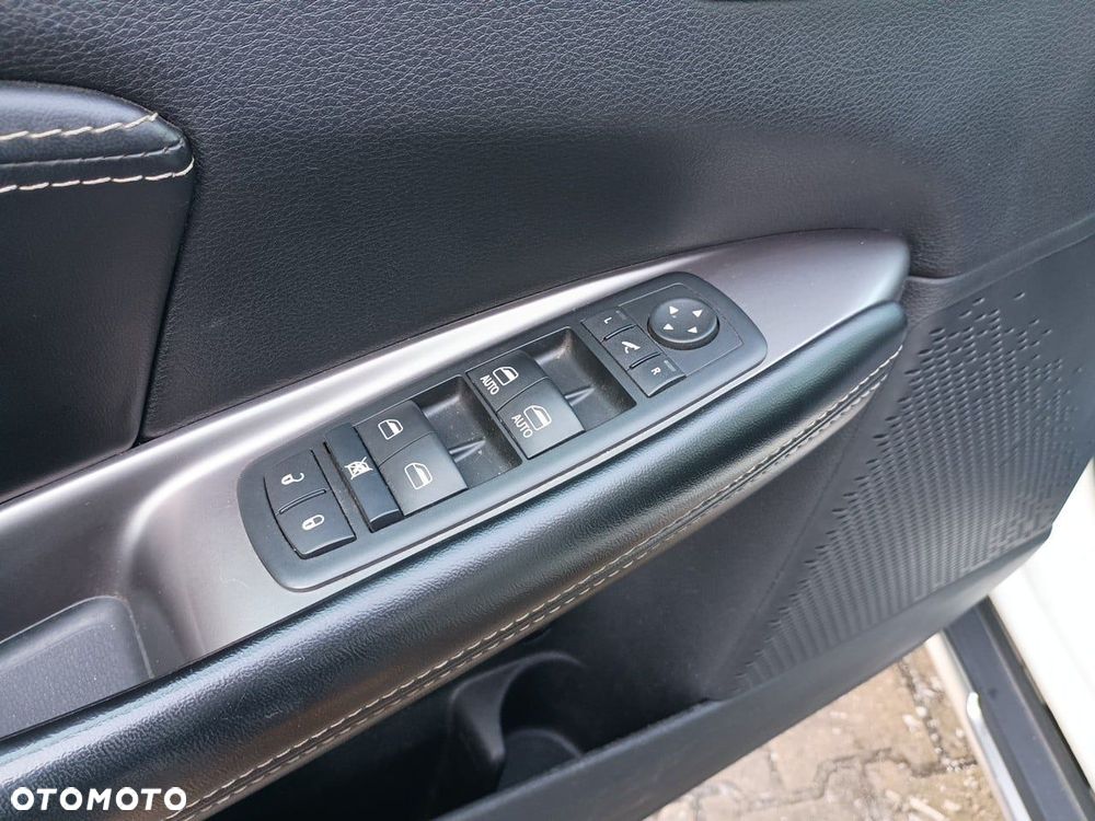 Fiat Freemont 2.0 Multijet Lounge AWD - 18