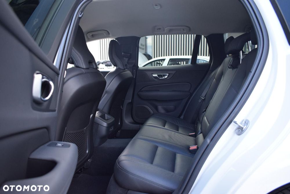 Volvo V60 - 24