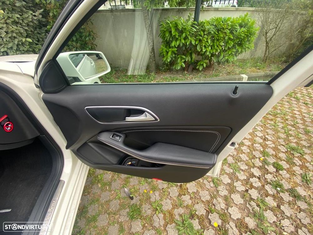 Mercedes-Benz A 180 CDI (BlueEFFICIENCY) - 12