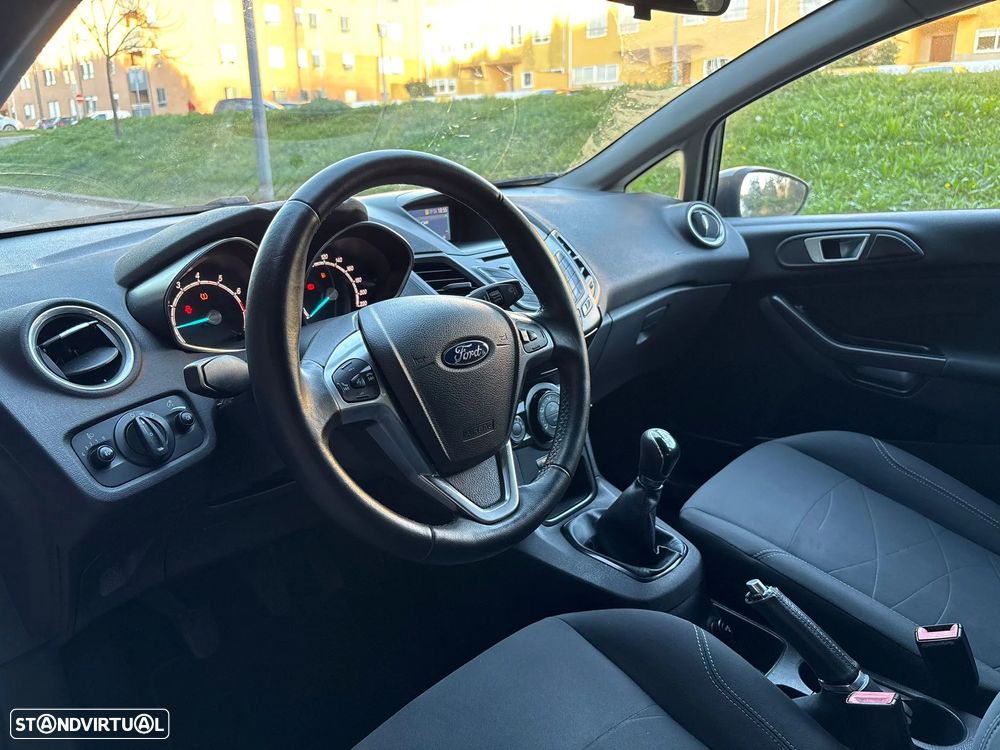 Ford Fiesta 1.0 Ti-VCT Titanium - 6