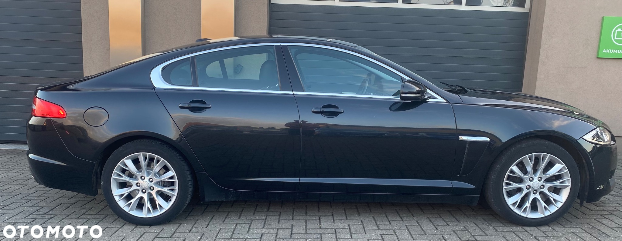 Jaguar XF 3.0 V6 D S Luxury - 13