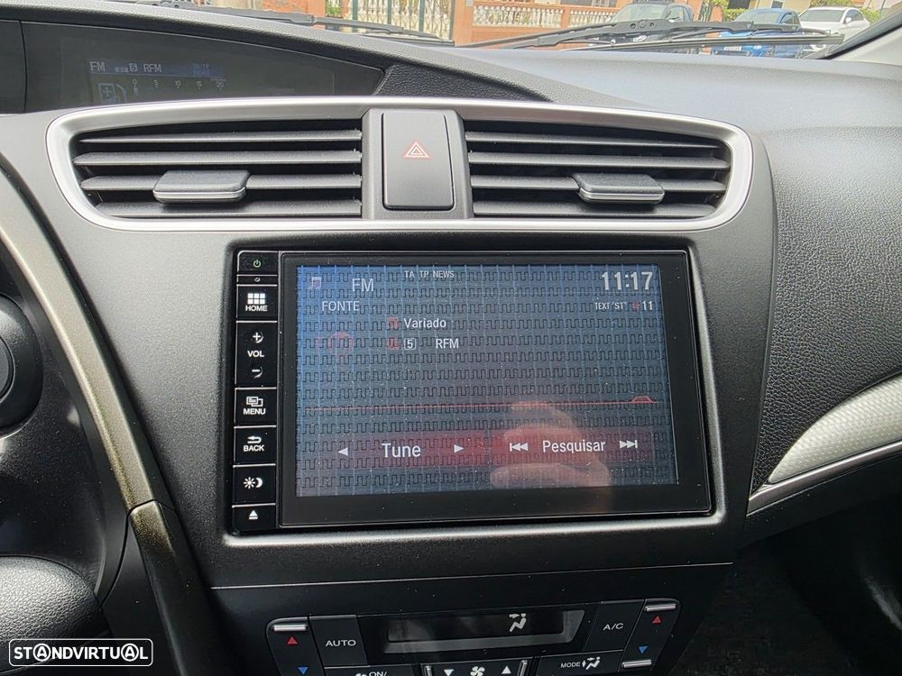 Honda Civic Tourer 1.6 i-DTEC Comfort Navi - 13