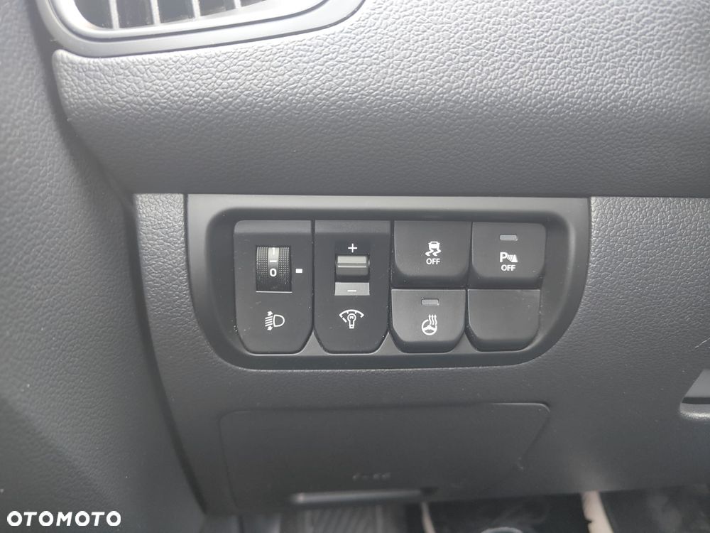 Kia Rio 1.2 Dream Team Edition - 10