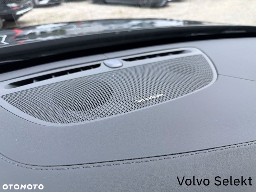 Volvo XC 90 - 25
