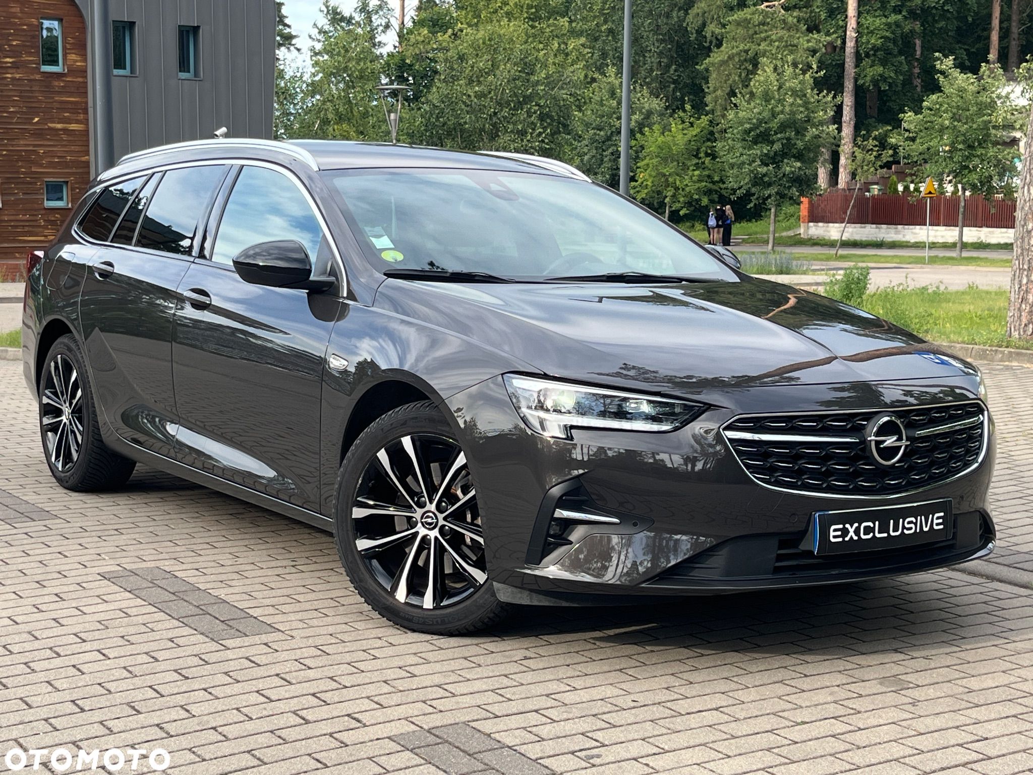 Opel Insignia - 1