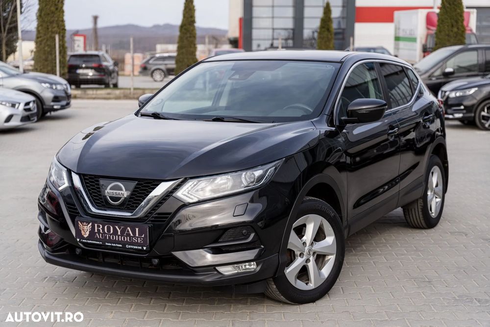 Nissan Qashqai 1.6 DIG-T N-Connecta - 2