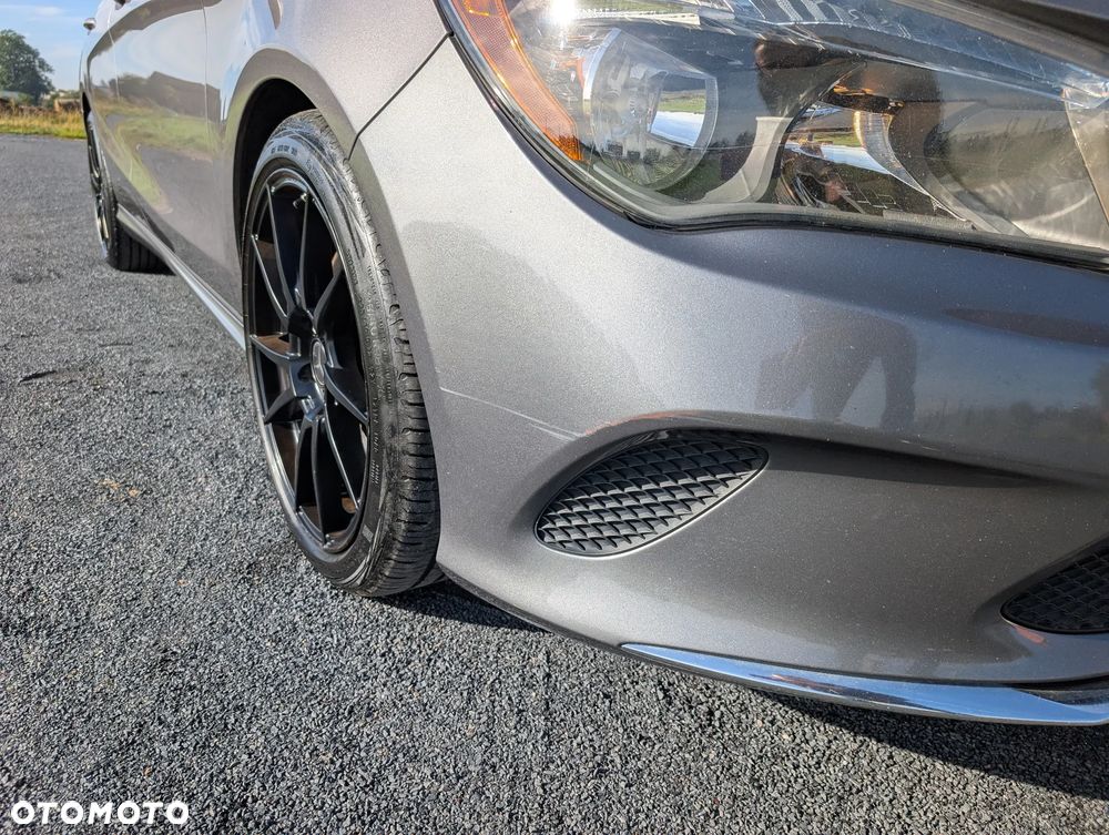 Mercedes-Benz CLA 250 7G-DCT - 18