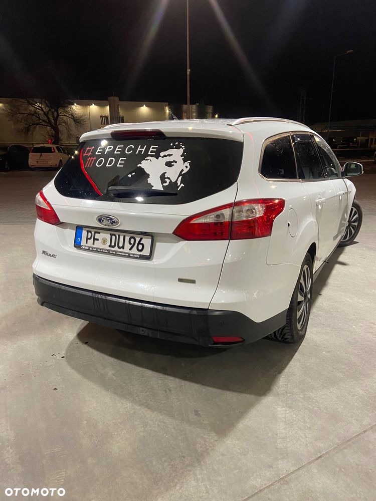Ford Focus 1.0 EcoBoost Start-Stopp-System ST-LINE - 8