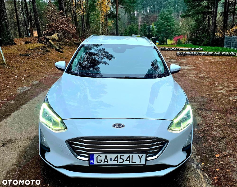 Ford Focus 1.5 EcoBlue STart-Stopp-System TITANIUM - 4