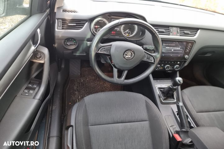 Brat bascula dreapta fata Skoda Octavia 3 (facelift)  [din 2017 pana  2020] seria - 5