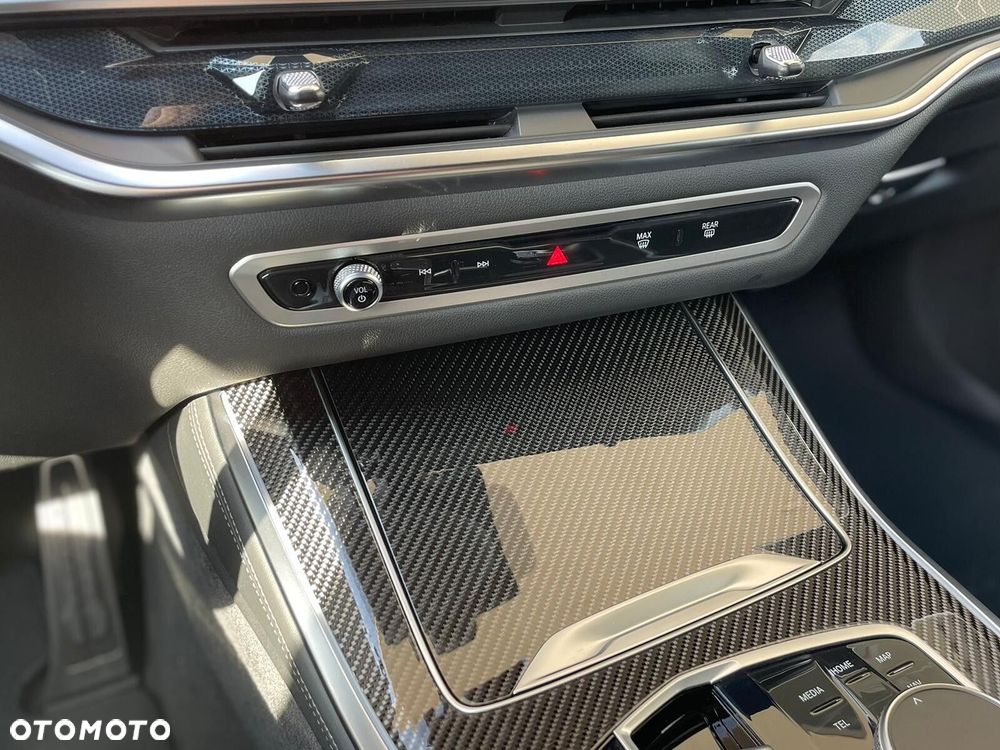 BMW X5 - 28
