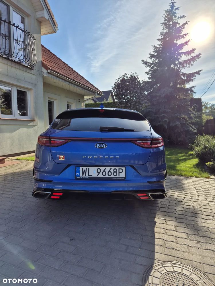 Kia ProCeed - 4