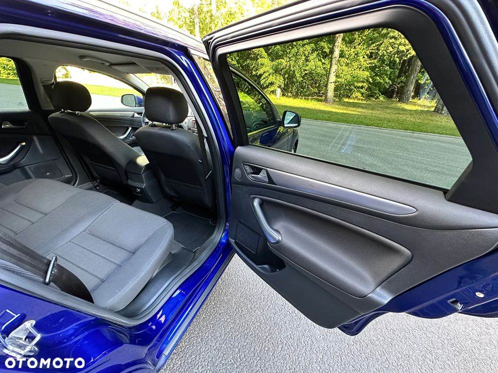 Ford Mondeo 2.0 TDCI Titanium - 25