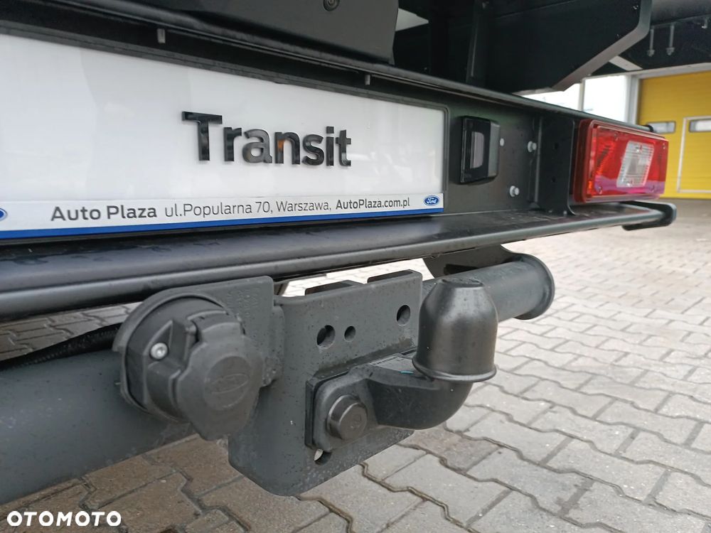 Ford Transit - 26
