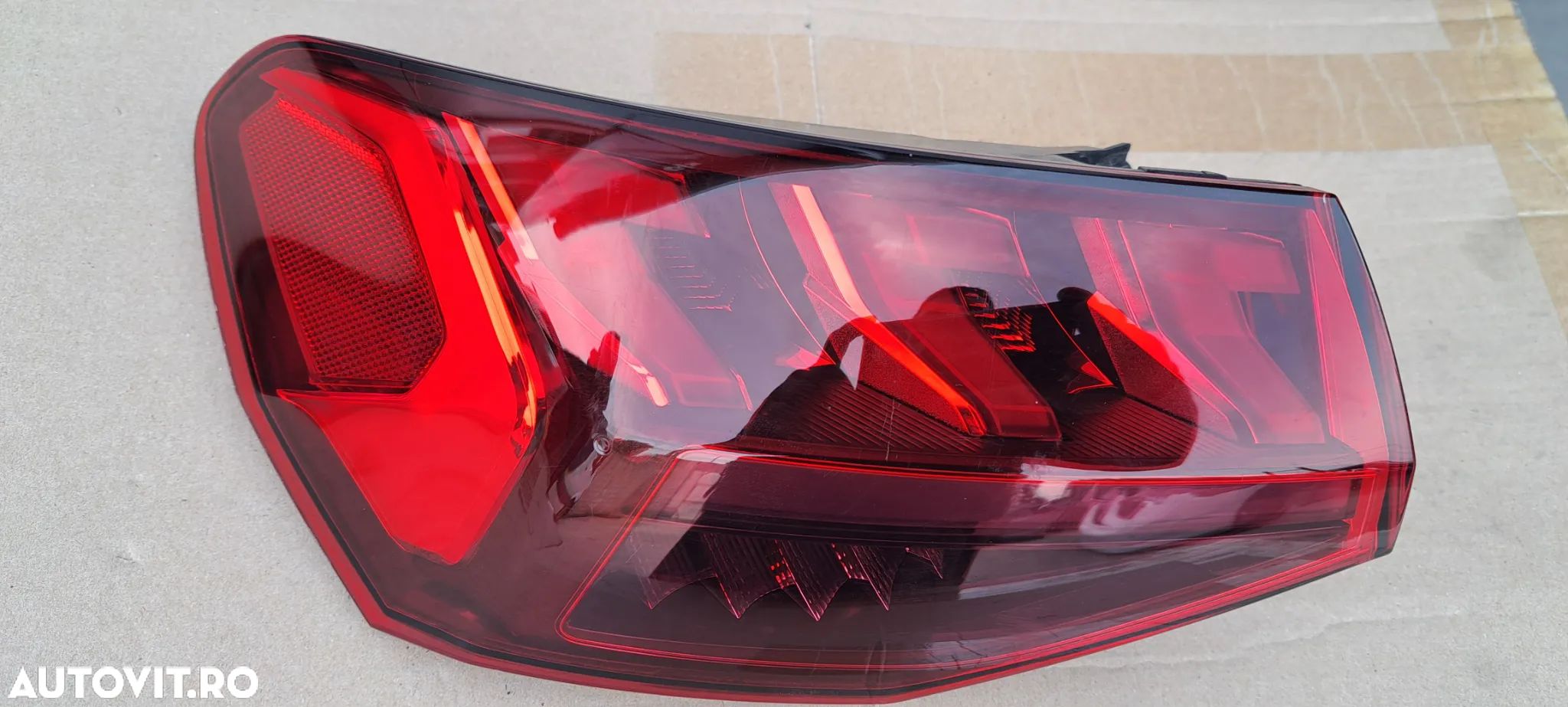 Lampa stop Stanga spate Audi A3 8Y - 1