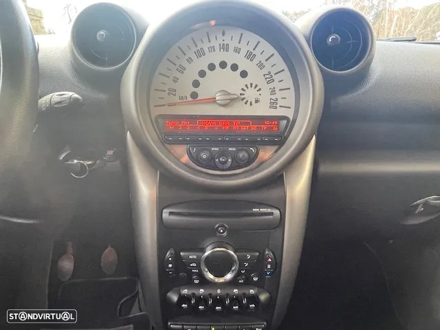 MINI Countryman One D - 24