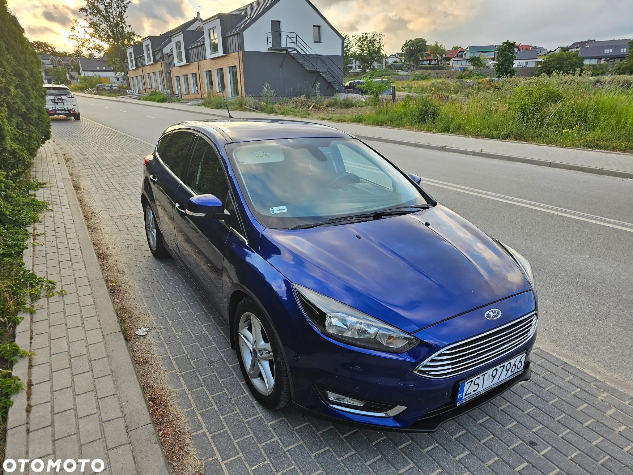 Ford Focus 1.0 EcoBoost Titanium ASS - 3