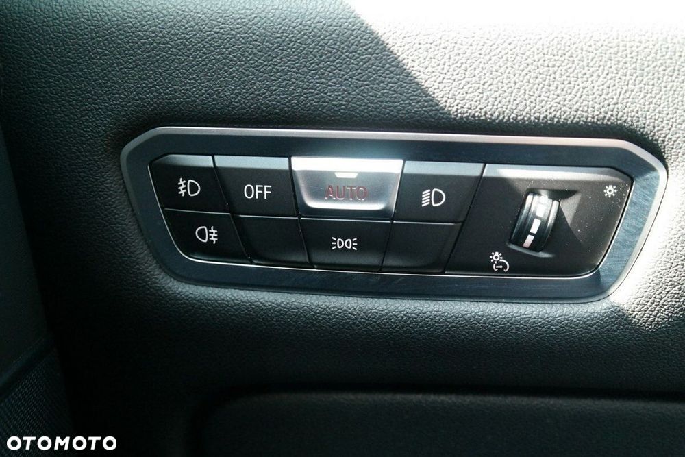 BMW X5 - 25