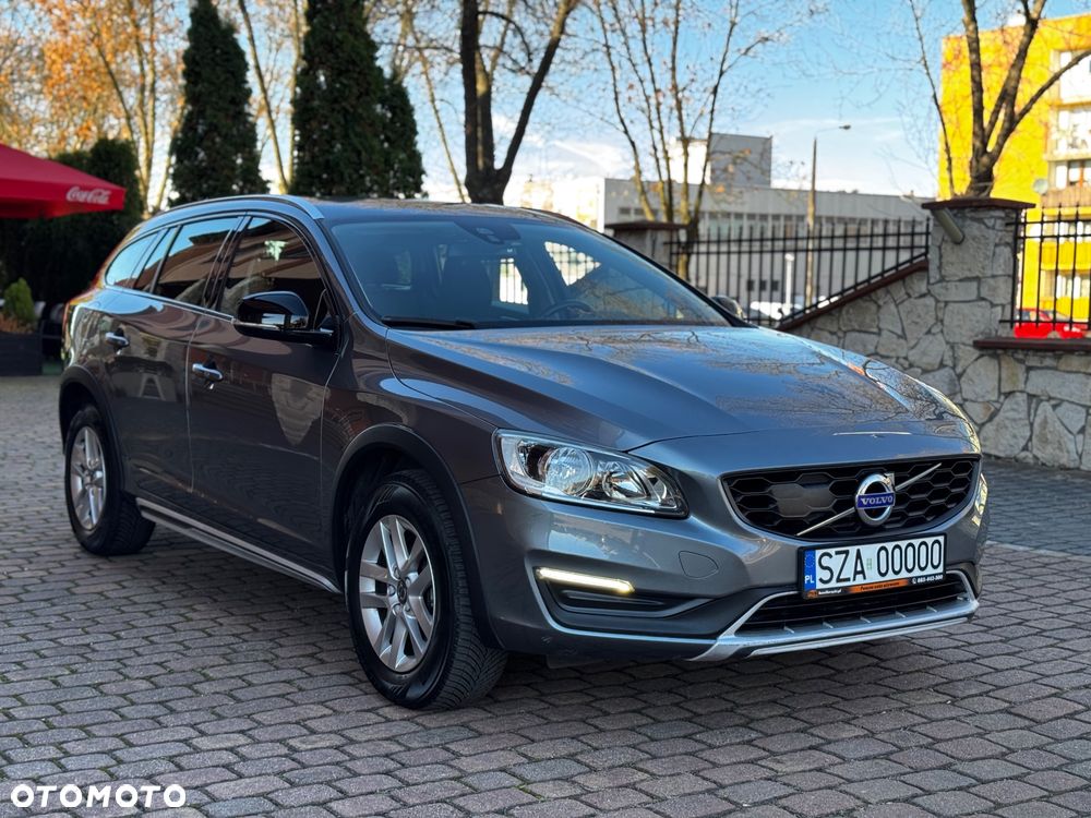 Volvo V60 Cross Country 2017 photo 4