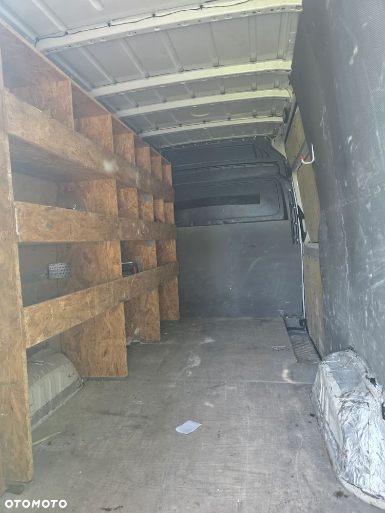 Volkswagen Crafter - 7