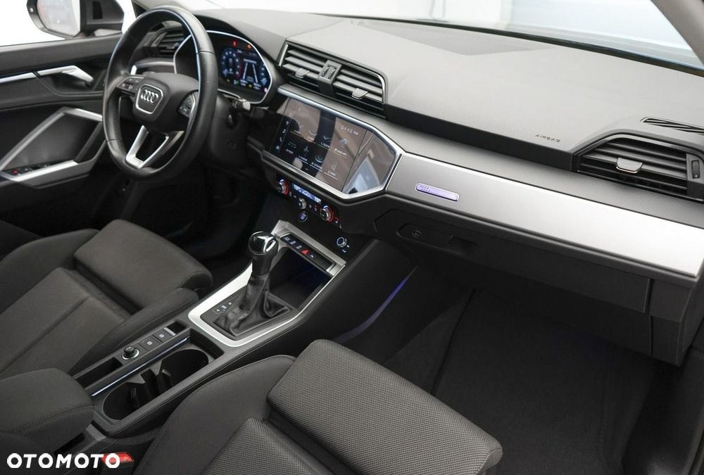 Audi Q3 Sportback - 23