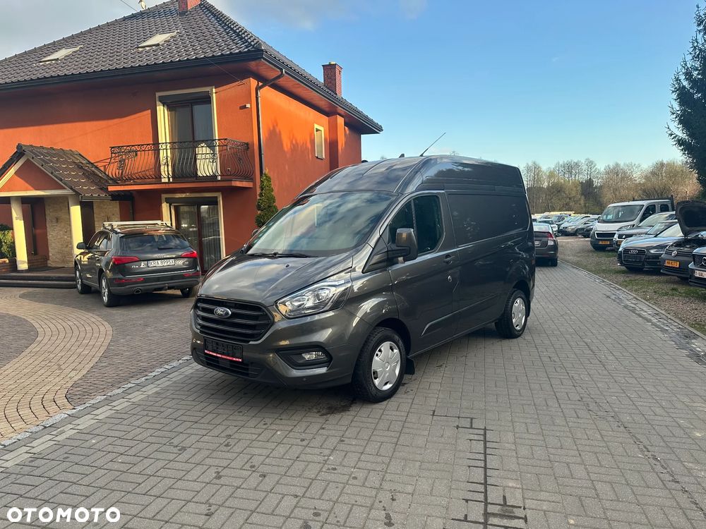 Ford TRANSIT CUSTOM - 1