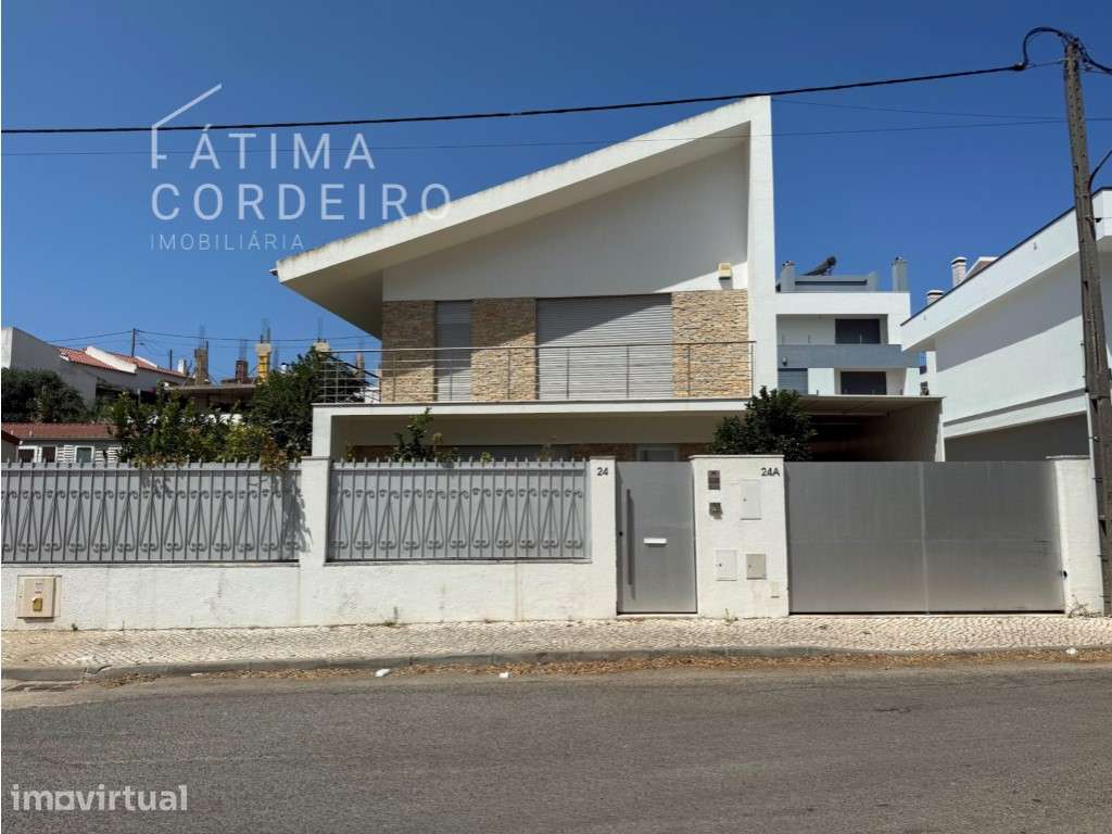 Moradia Isolada para Arrendamento na Quinta de São Macário, Lazarim - Grande imagem: 2/28