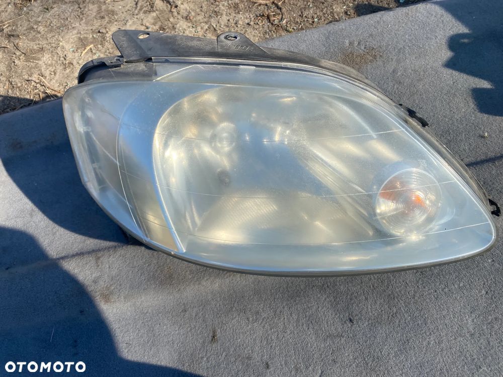 LAMPA LAMPY PRZÓD PRZEDNIA LEWA PRAWA VW FOX - 2