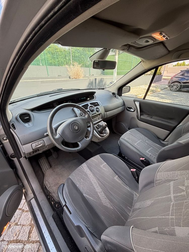 Renault Scénic 1.4 Dynamique - 8
