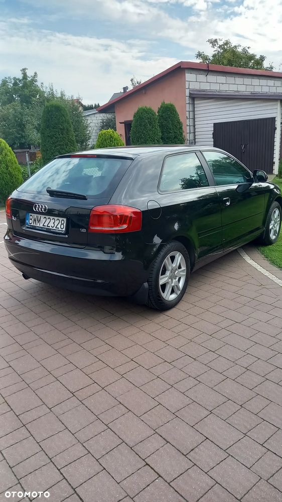 Audi A3 3-drzwiowe 1.6 Ambition - 5