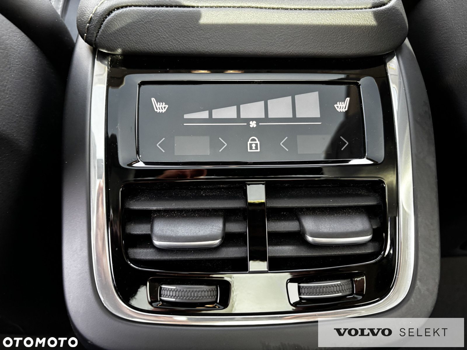 Volvo XC 60 - 13