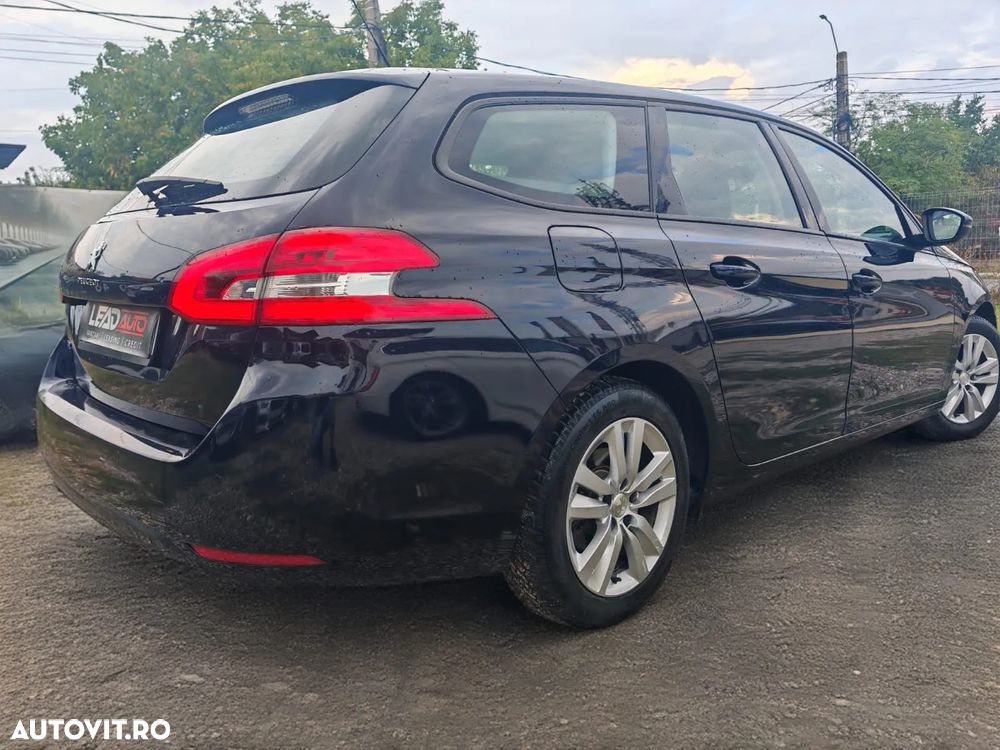 Peugeot 308 1.5L BlueHDI 130 S&S EAT8 Style - 3