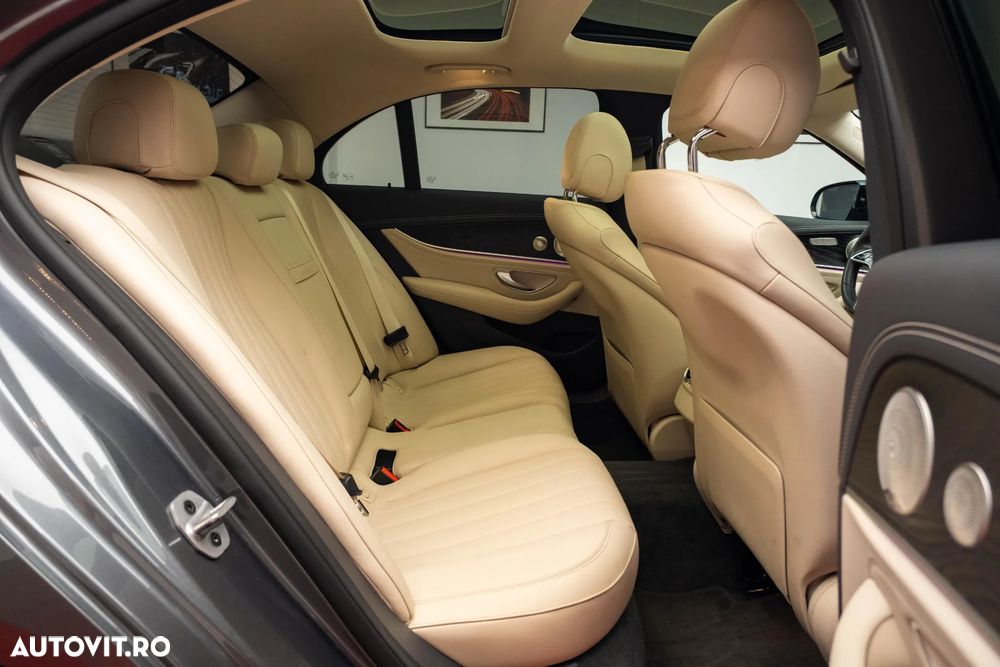 Mercedes-Benz E 300 9G-TRONIC AMG Line - 29