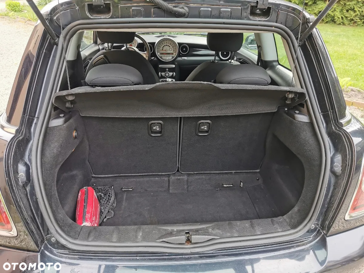 MINI Cooper Standard - 18