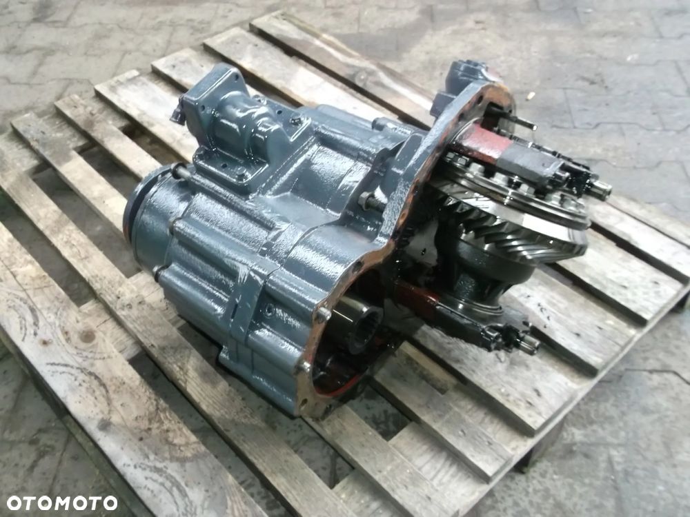 Wkład mostu Iveco Eurotrakker 8x4 6x4 8x8 - 2