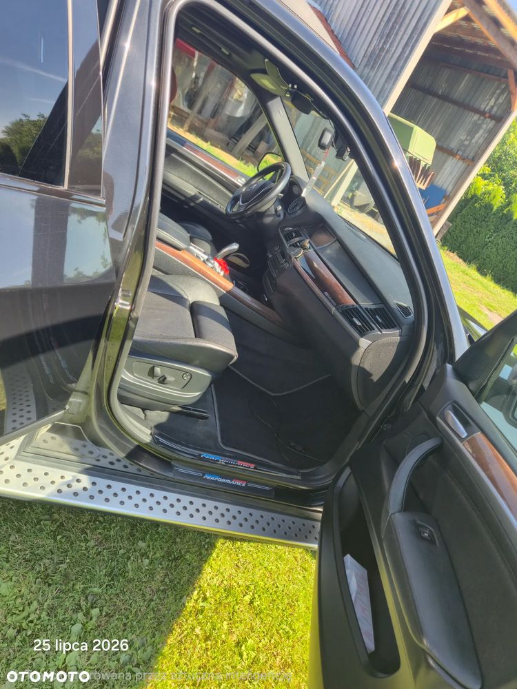 BMW X5 3.0si xDrive - 6