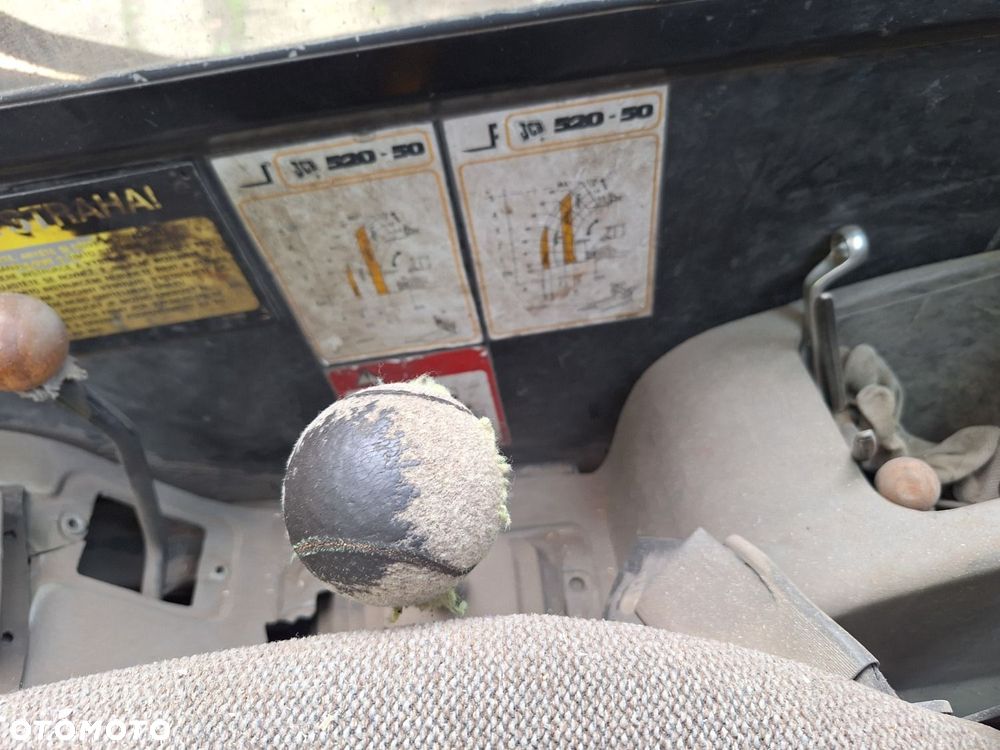 JCB 520-50 4X4 - 17