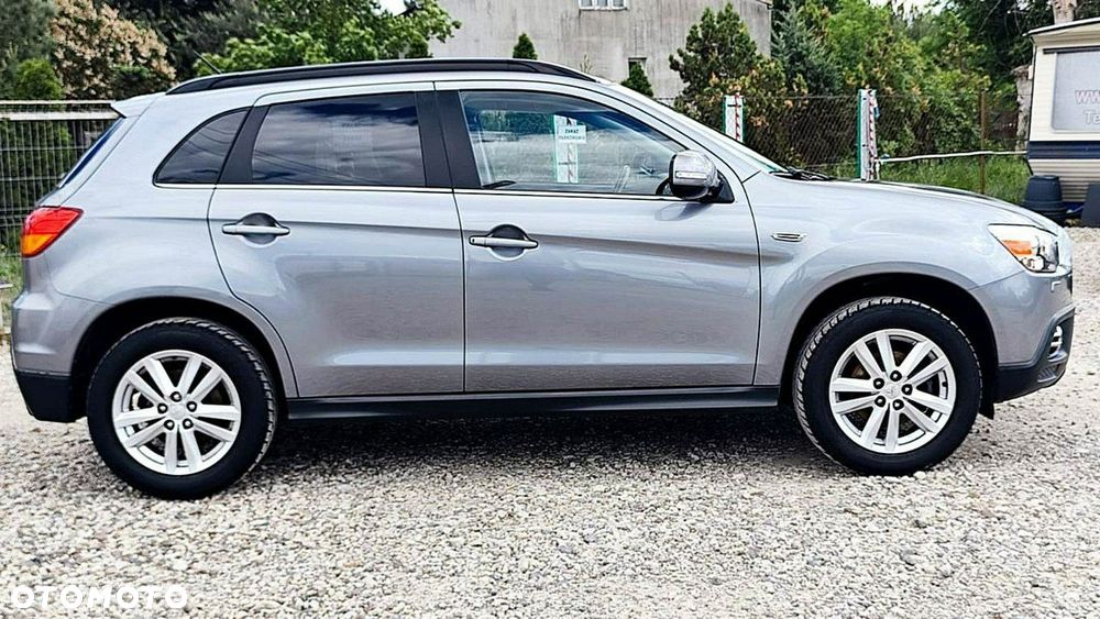 Mitsubishi ASX - 4