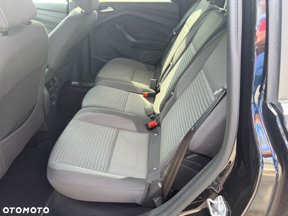 Ford C-MAX - 16