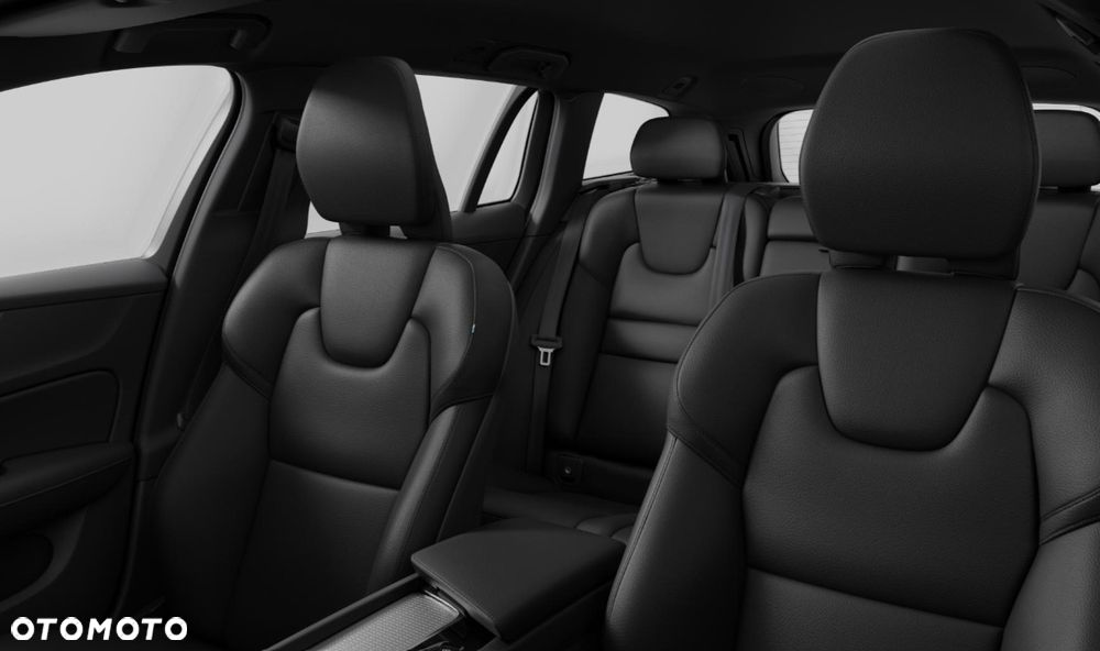 Volvo V60 B4 B Plus Dark - 6