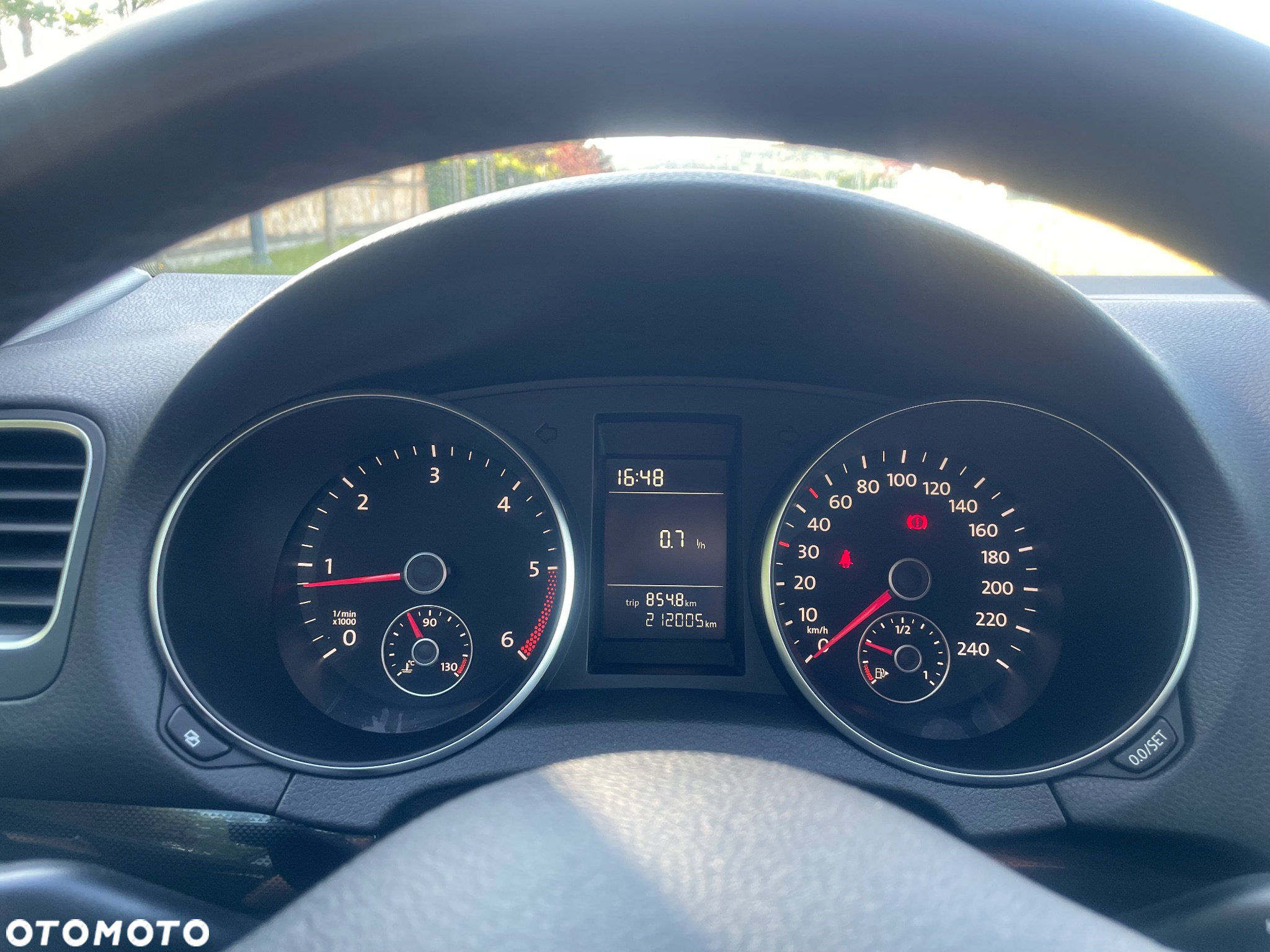 Volkswagen Golf 2.0 TDI DPF Comfortline - 21