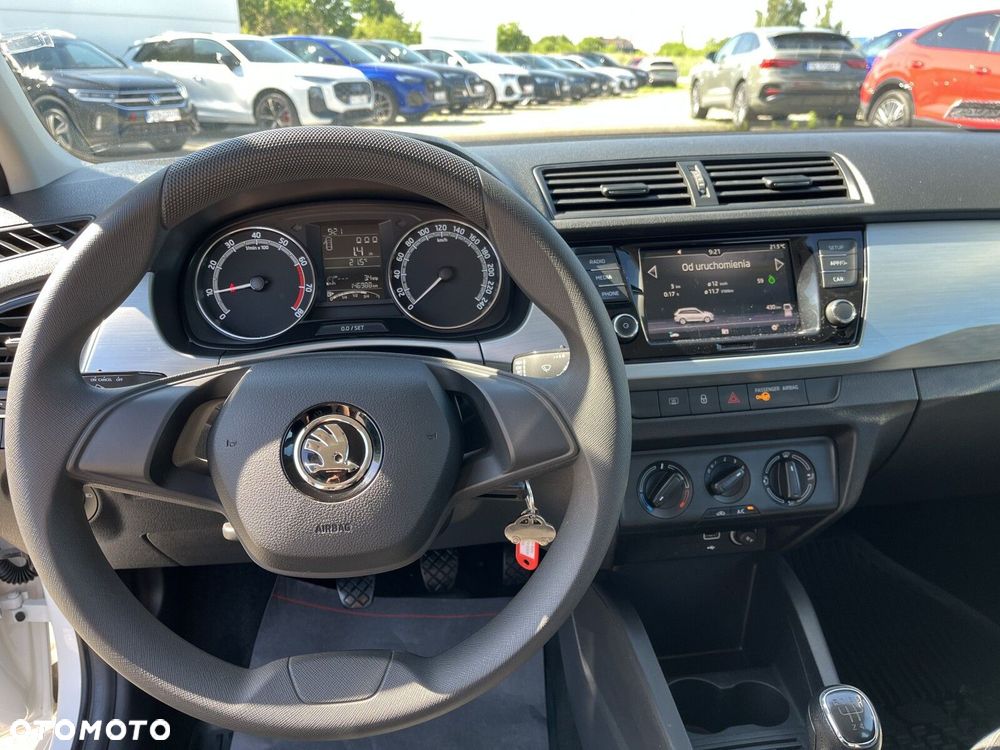 Skoda Fabia - 14