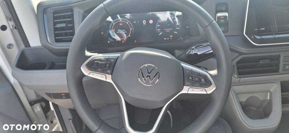 Volkswagen Crafter - 13