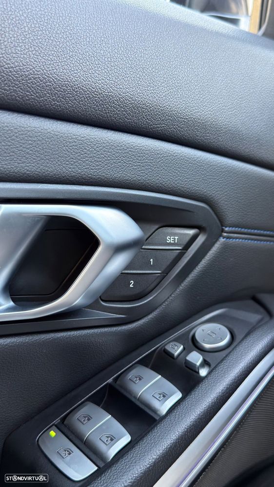 BMW 330 e Aut. M Sport - 22