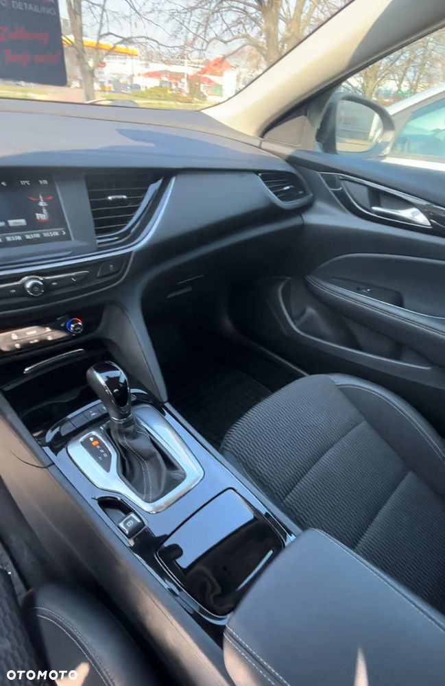Opel Insignia 1.5 T GPF Innovation S&S - 8