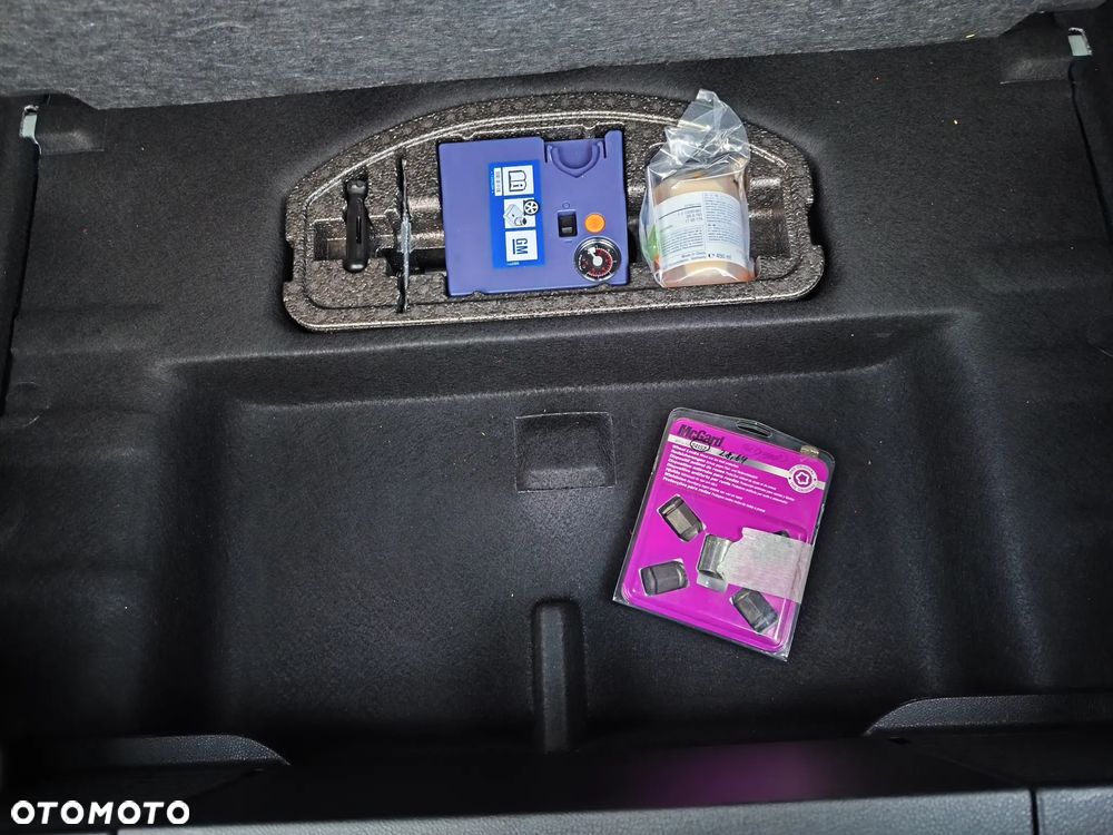 Opel Astra IV GTC OPC - 33