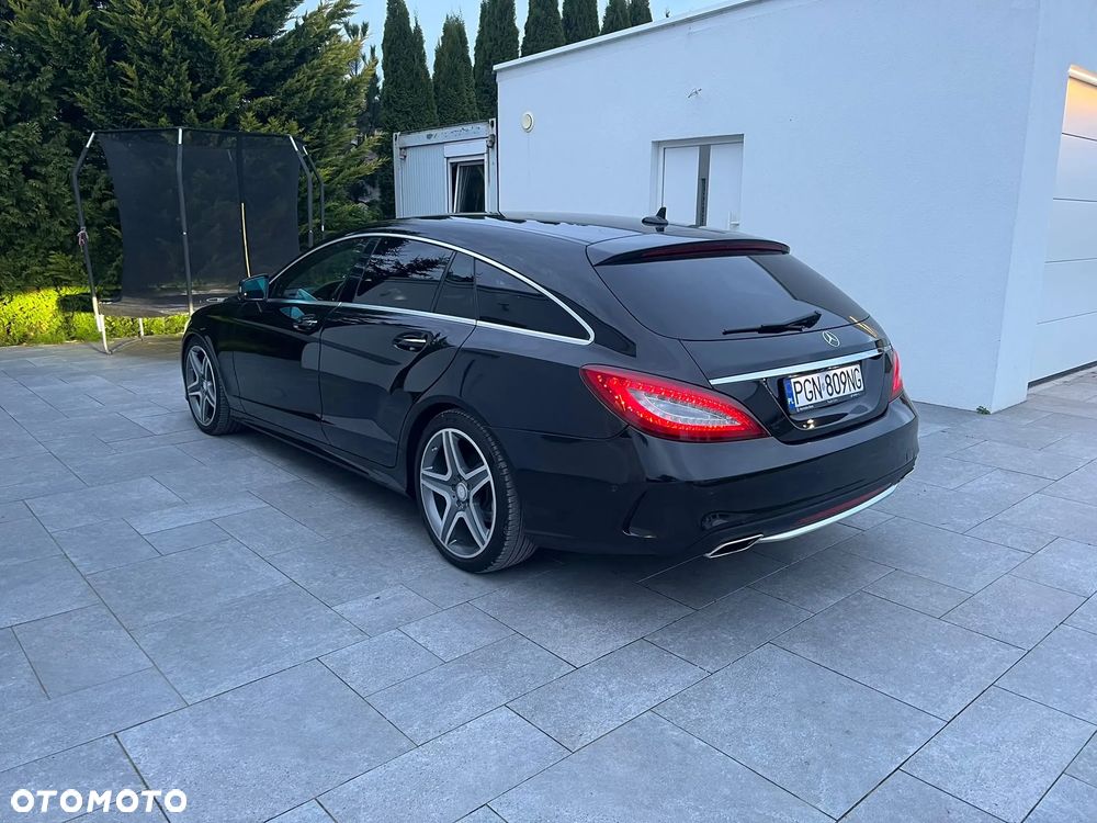 Mercedes-Benz CLS - 13