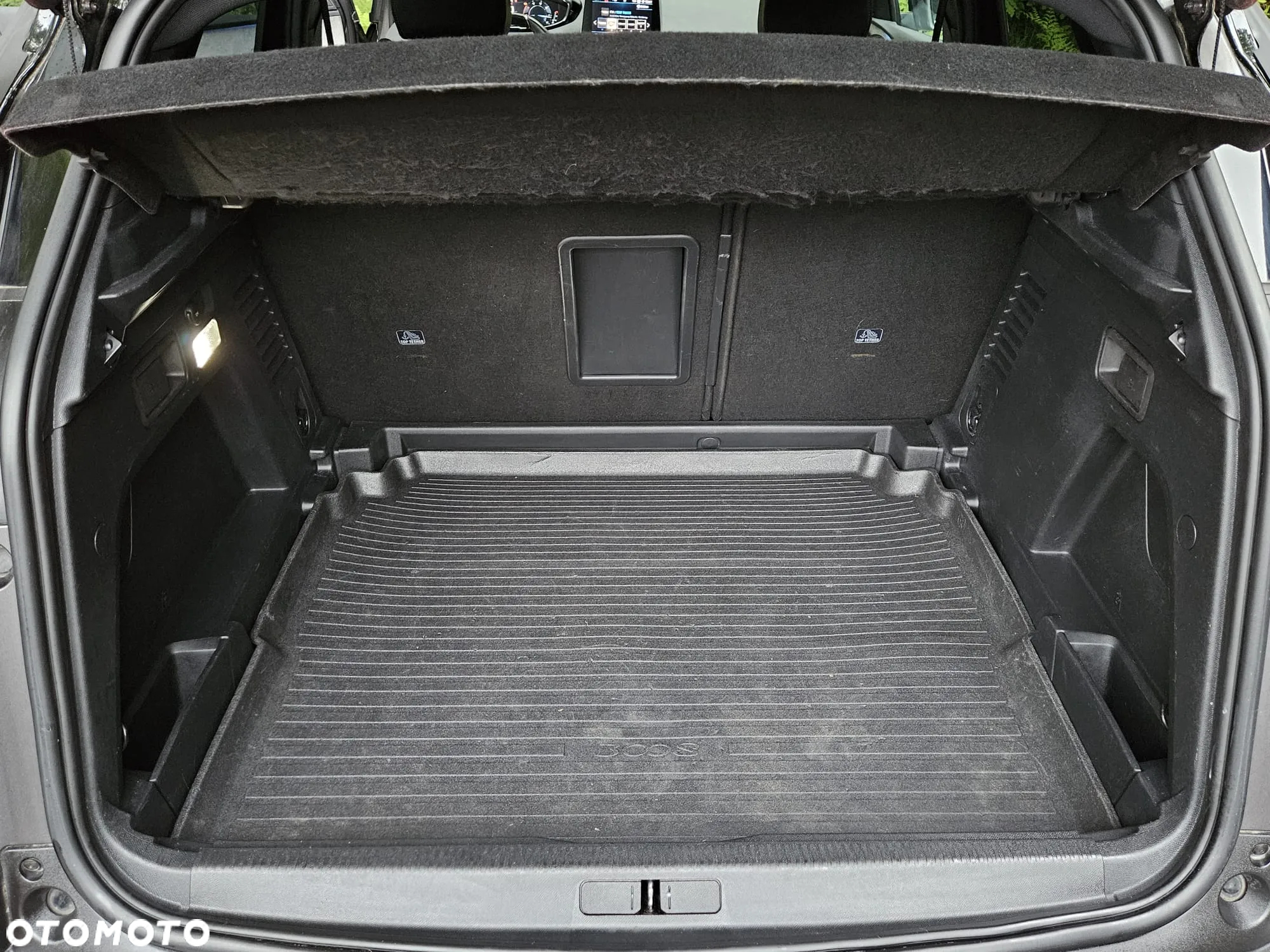 Peugeot 3008 BlueHDi 180 Stop & Start EAT8 GT - 19