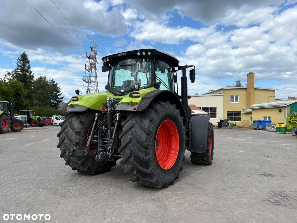Claas AXION 830 CMATIC - 12